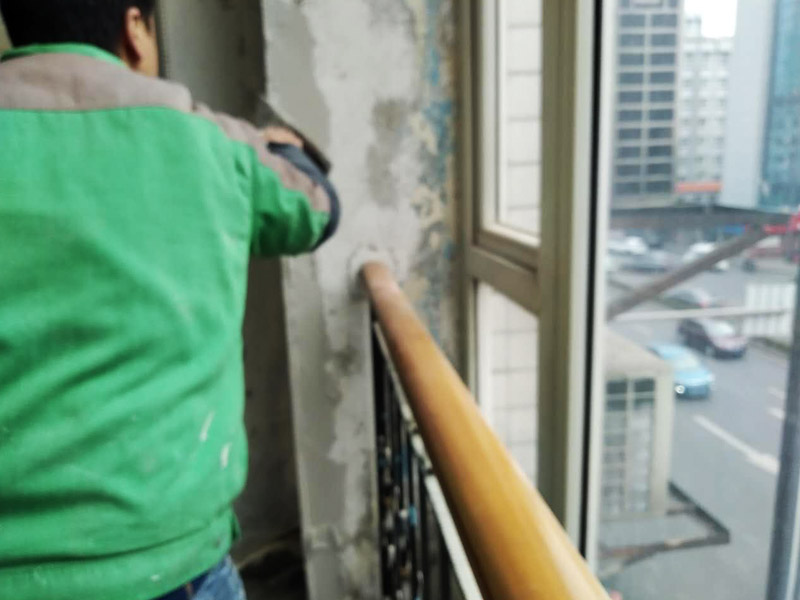 墻面刮石膏，貼墻角