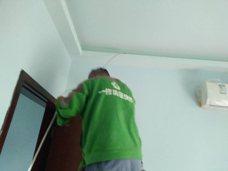 燈帶、插座開關安裝