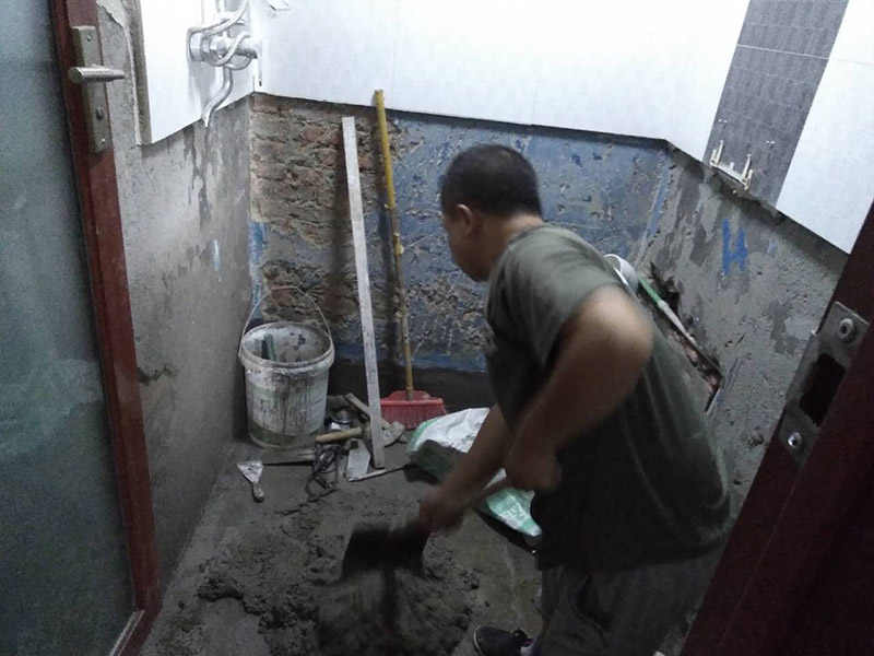 衛(wèi)生間改造，基層修補(bǔ)