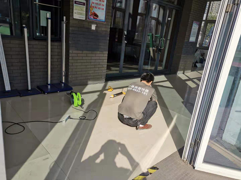 廈門(mén)地板磚安裝的注意事項(xiàng),廈門(mén)地板磚品牌