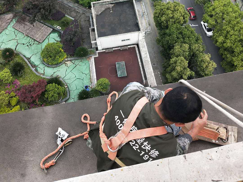 鄭州房屋維修水電工怎么收費，鄭州鋪地磚工錢多少錢一平方