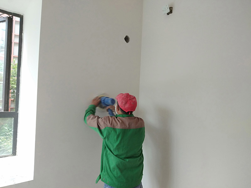 墻面破損太難看如何修補墻面？墻面修補有學(xué)問，一起來看看