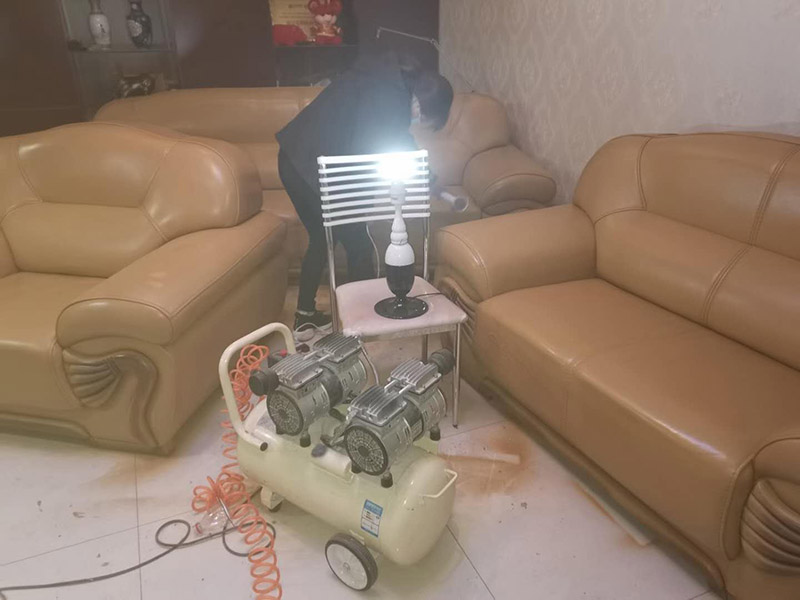 家具維修上門服務，家具刮痕和裂縫的急救措施是什么，如何清除家具污漬