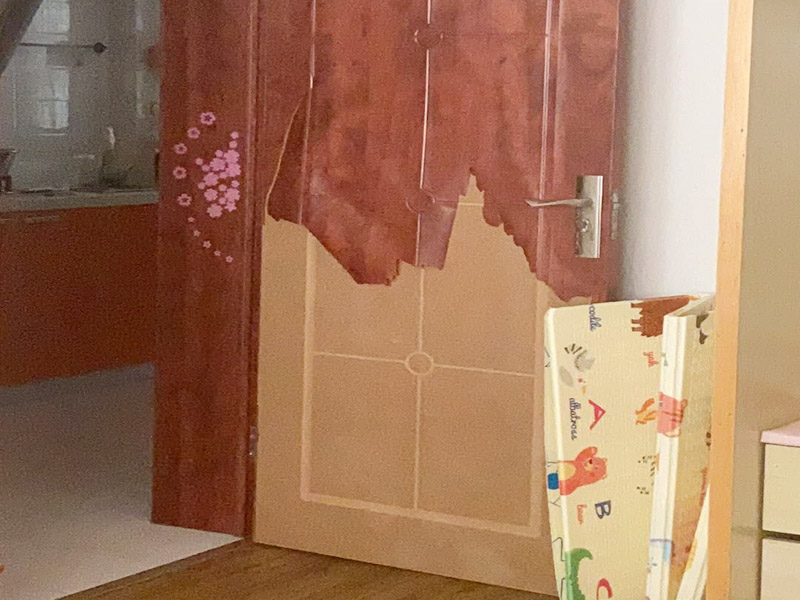 木門(mén)維修都是怎么處理，用牙膏能維修木門(mén)開(kāi)裂嗎，上門(mén)木門(mén)維修