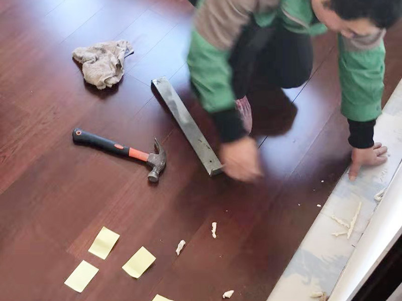 株洲地板翻新哪家公司好，地板翻新常規(guī)施工辦法