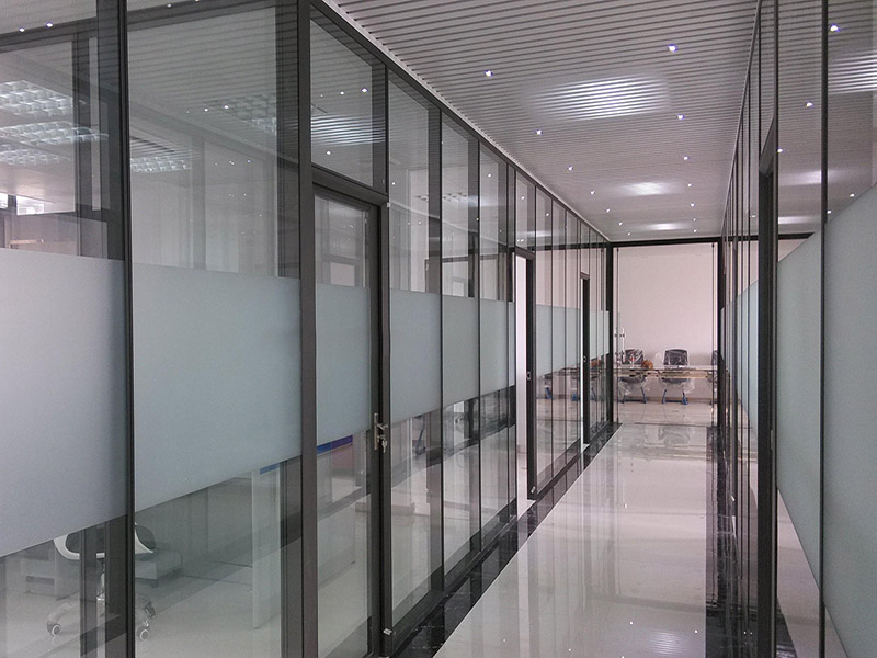 玻璃門地簧維修