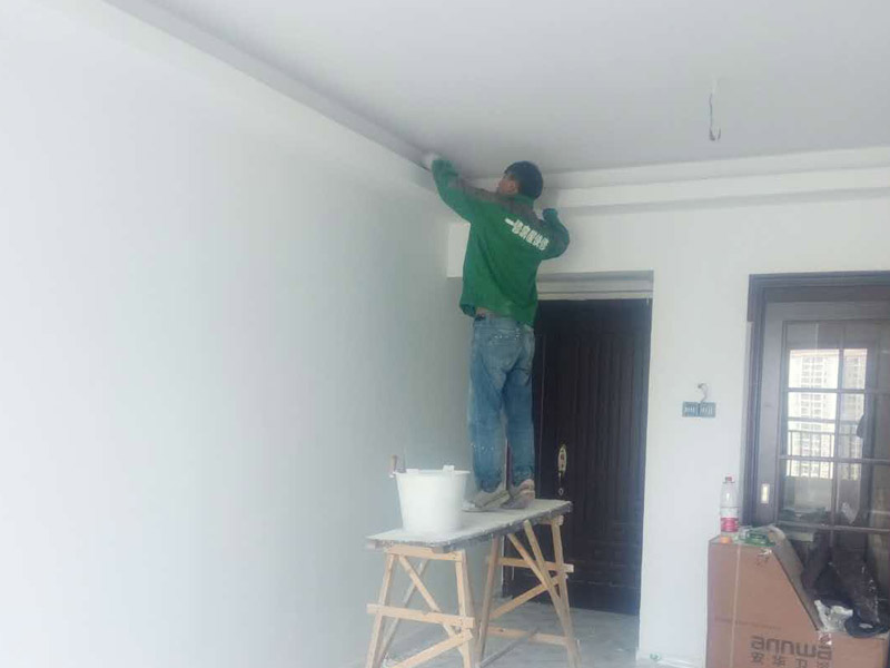 蘇州墻面刷漆的價(jià)格大概多少，蘇州墻面刷漆需要注意什么