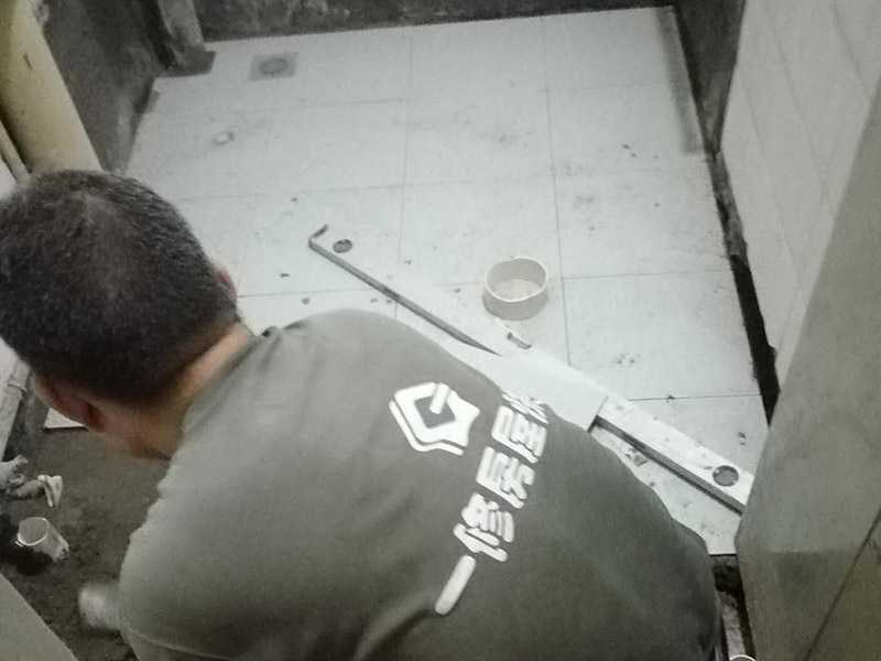 鄭州屋頂補(bǔ)漏用什么材料好，鄭州屋頂補(bǔ)漏怎么做效果好