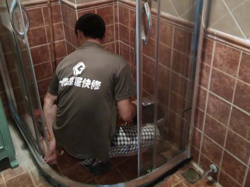 長(zhǎng)沙臥室刷漆什么顏色好，長(zhǎng)沙臥室刷漆好還是壁紙好