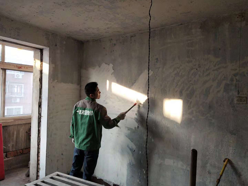 重慶墻面刷新有哪些公司好，重慶墻面刷新刮膩?zhàn)訒r(shí)要注意什么