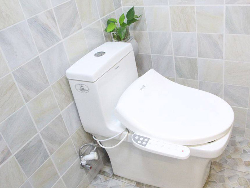 馬桶下面向外滲水怎么辦，好的辦法是，了解滲水原因再針對性處理問題