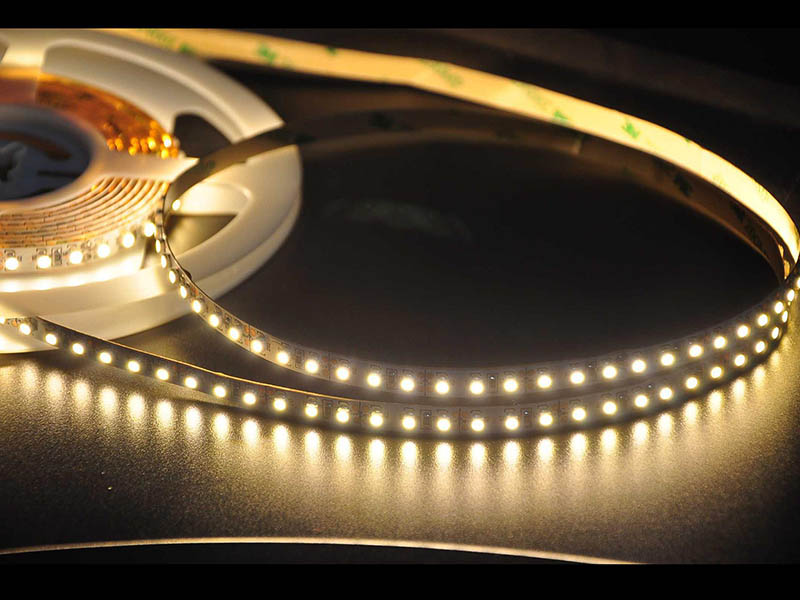 led燈帶不亮了怎么修，led燈帶一段亮一段不亮怎么辦