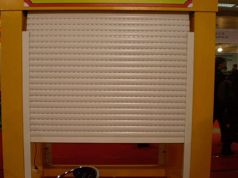 伸縮電動門維修的價格，需要多少錢，伸