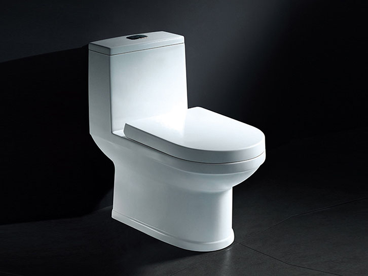 馬桶漏水維修多少錢(qián)，馬桶一沖水底座漏