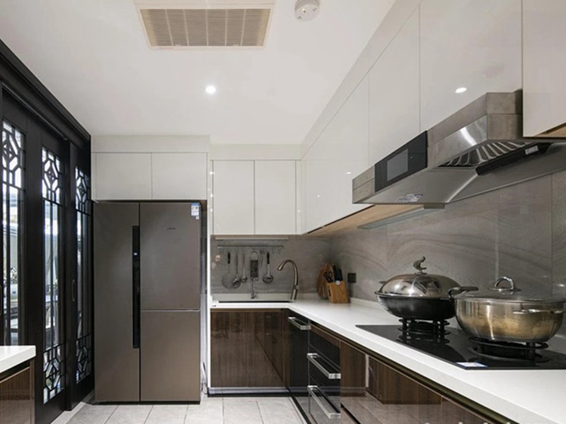 墻體從上到下出現(xiàn)裂縫什么原因，解決這