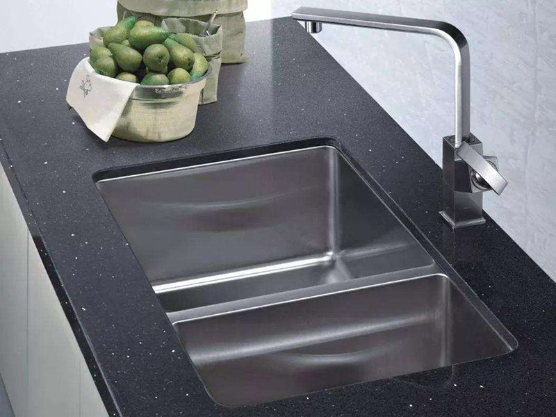 臺下盆脫落怎么安裝，按照師傅教的辦法