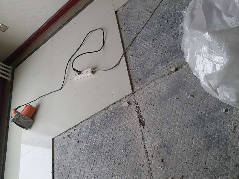 石家莊專業(yè)瓷磚破損修復電話，石家莊瓷