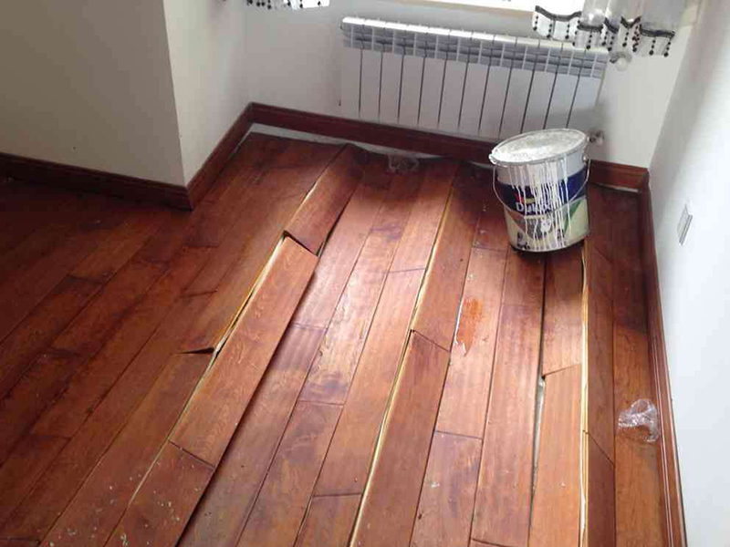 地板鼓包怎么修復(fù)，學(xué)會(huì)這幾招自己在家