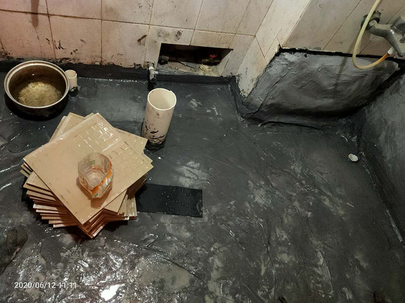 衛(wèi)生間漏水地磚全砸了嗎，衛(wèi)生間漏水比