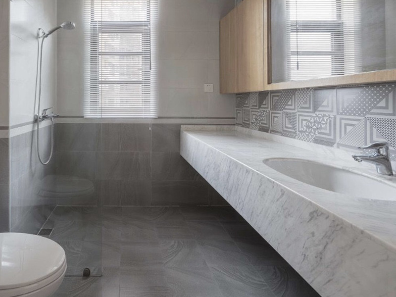 衛(wèi)生間下水道漏水責(zé)任，下水道一直漏水