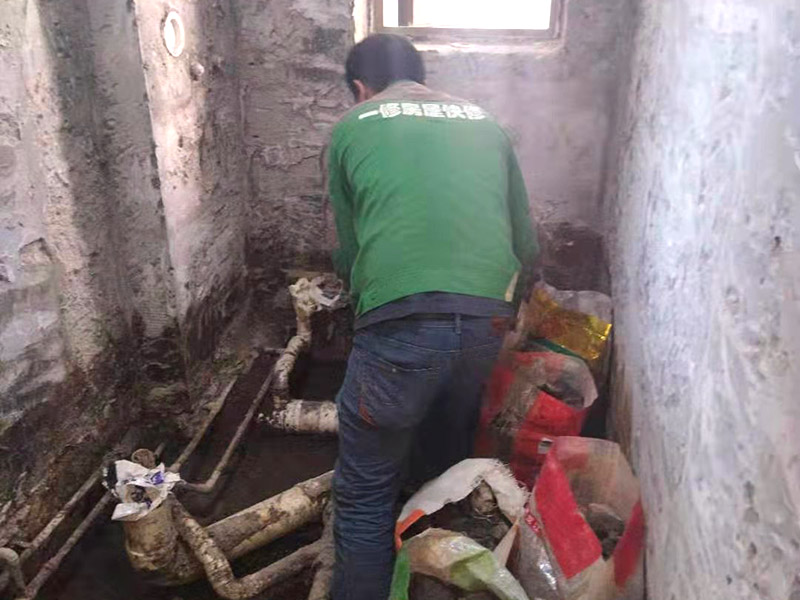 下水道漏水怎么修，老師傅告訴你3個小