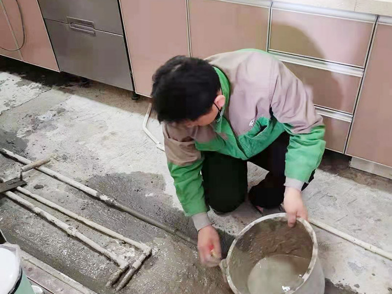 北京老舊房改造后導致衛(wèi)生間漏水，應該