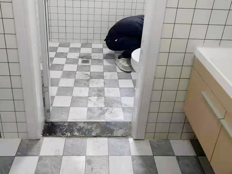 衛(wèi)生間瓷磚怎么貼才算合格，衛(wèi)生間瓷磚