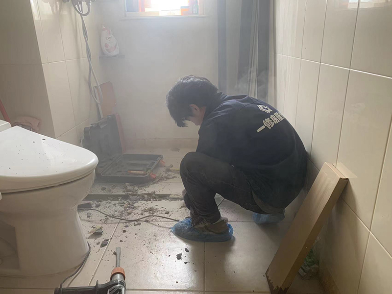 花都區(qū)地磚防水多少錢(qián)一平米？不敲瓷磚