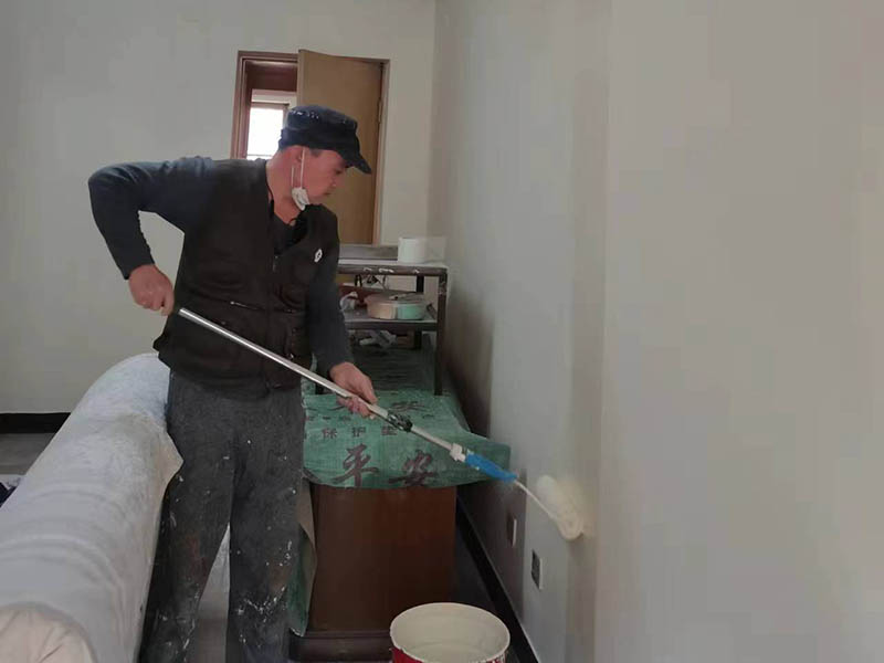 墻面潮濕起皮脫落是什么原因？