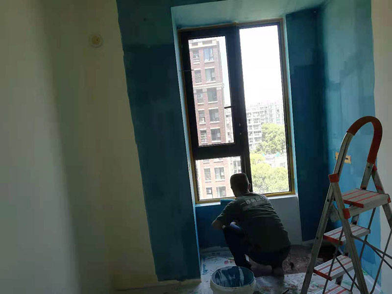 房子不漏水但是墻面浸水，這是怎么回事