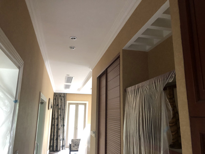 舊水泥地面有凹凸不平、開(kāi)裂或潮濕怎么