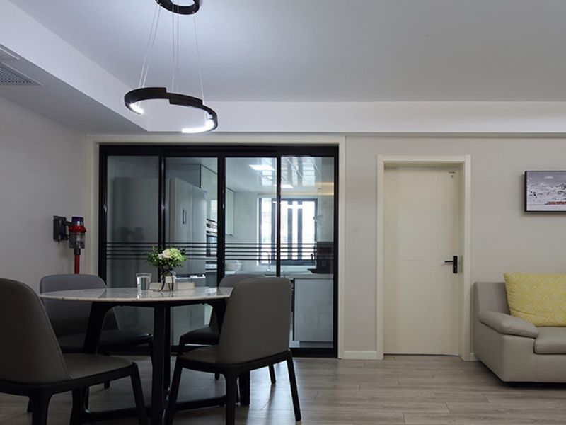 二手房墻面翻新北歐風餐廳