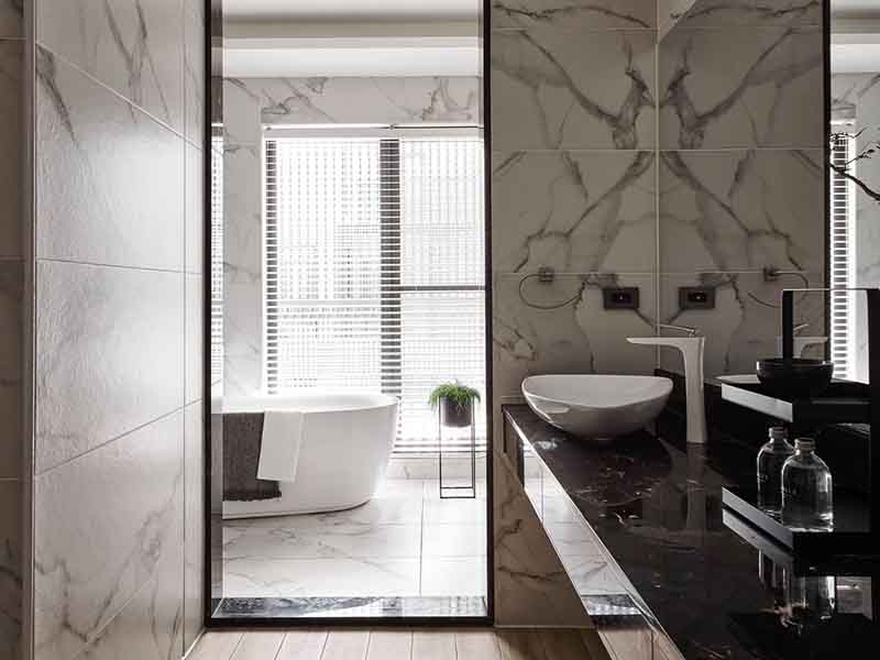 ?？谑协偵絽^(qū)衛(wèi)生間裝修