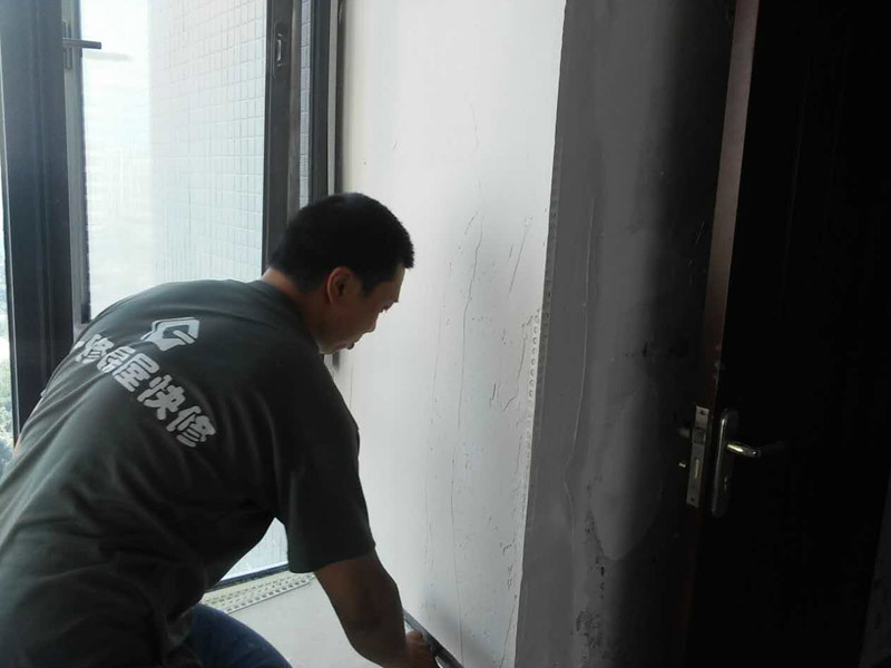 墻面貼角、刮石膏